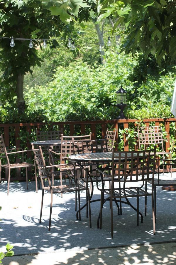 Hotel Ribera Del Corneja Navacepedilla de Corneja Extérieur photo