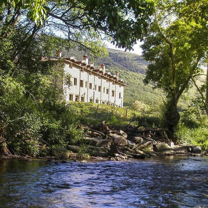 Hotel Ribera Del Corneja Navacepedilla de Corneja Extérieur photo