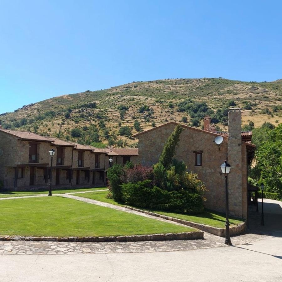 Hotel Ribera Del Corneja Navacepedilla de Corneja Extérieur photo