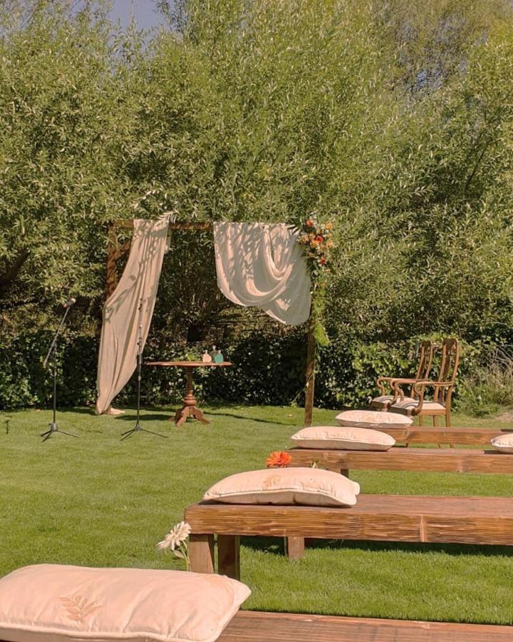 Hotel Ribera Del Corneja Navacepedilla de Corneja Extérieur photo