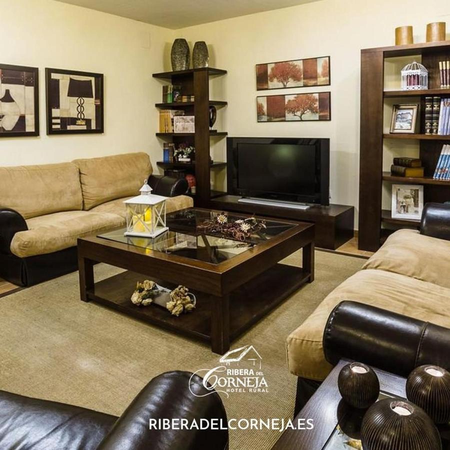 Hotel Ribera Del Corneja Navacepedilla de Corneja Extérieur photo