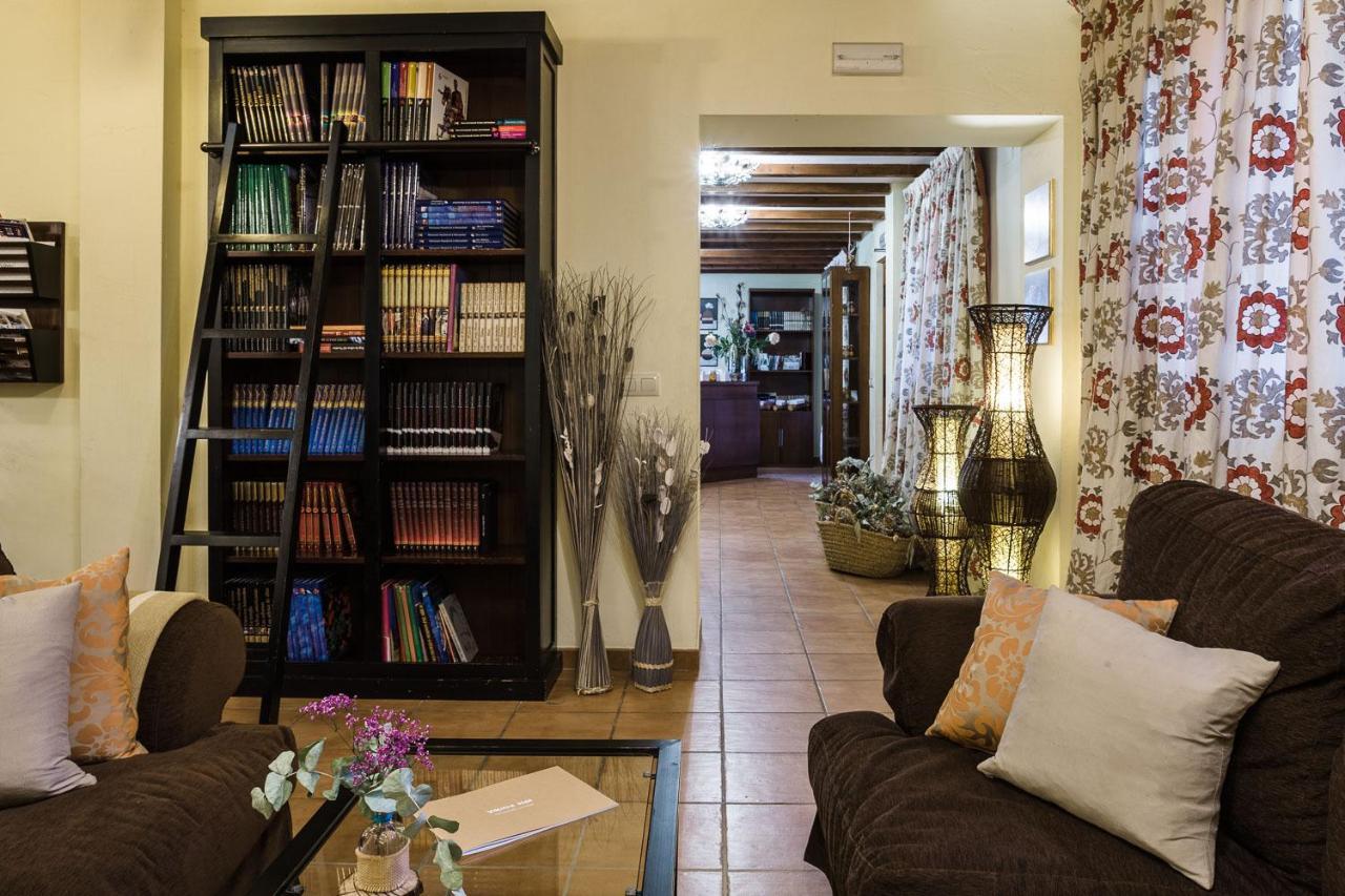 Hotel Ribera Del Corneja Navacepedilla de Corneja Extérieur photo