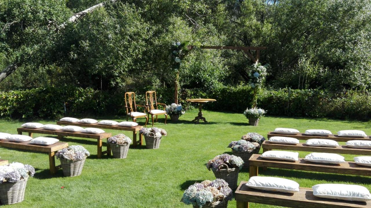 Hotel Ribera Del Corneja Navacepedilla de Corneja Extérieur photo